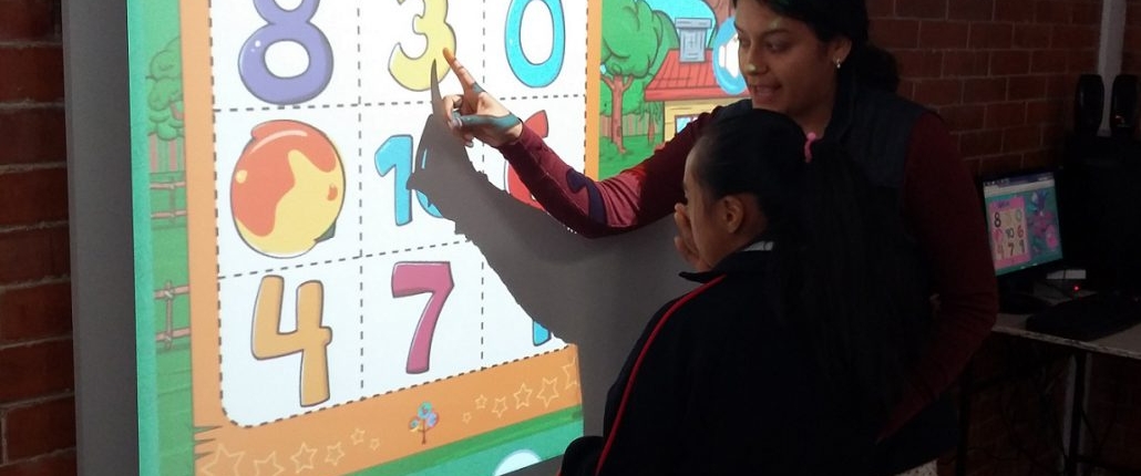 educacion-interactiva-1030x680